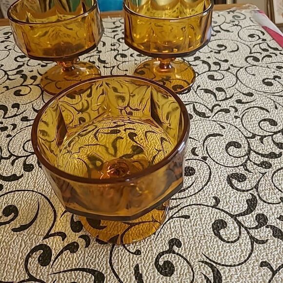 Indiana Glass Sherbert Dishes - Picture 5 of 7